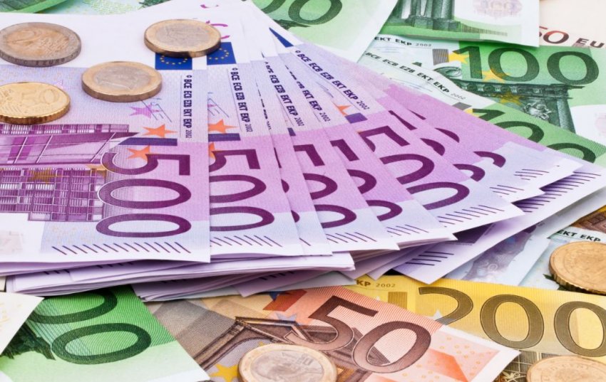 Euro godet eksportet, biznesi: Demi ne ekonomi, 27 miliarde leke